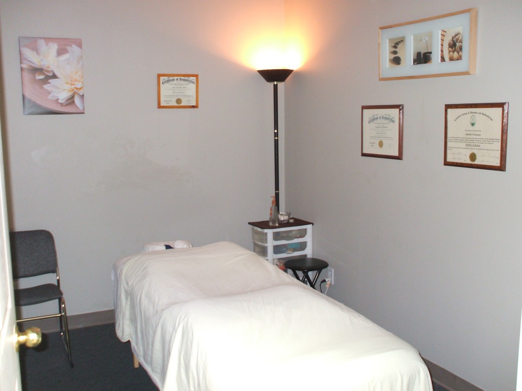 Massage Therapy Room Lumley Chiropractic And Rehabilitation Centre